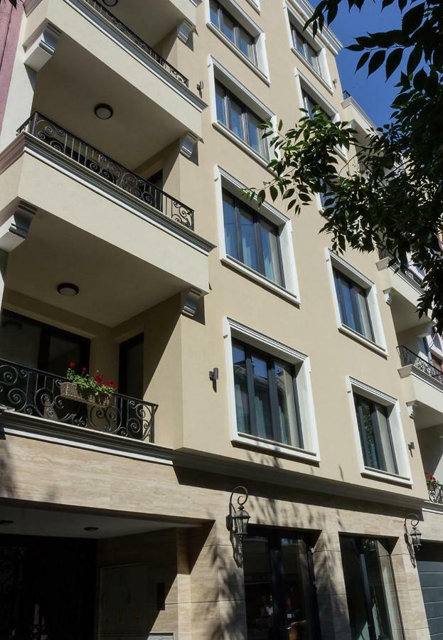 Central Supreme Apartments In Varna By Flat Mаnager Exterior photo